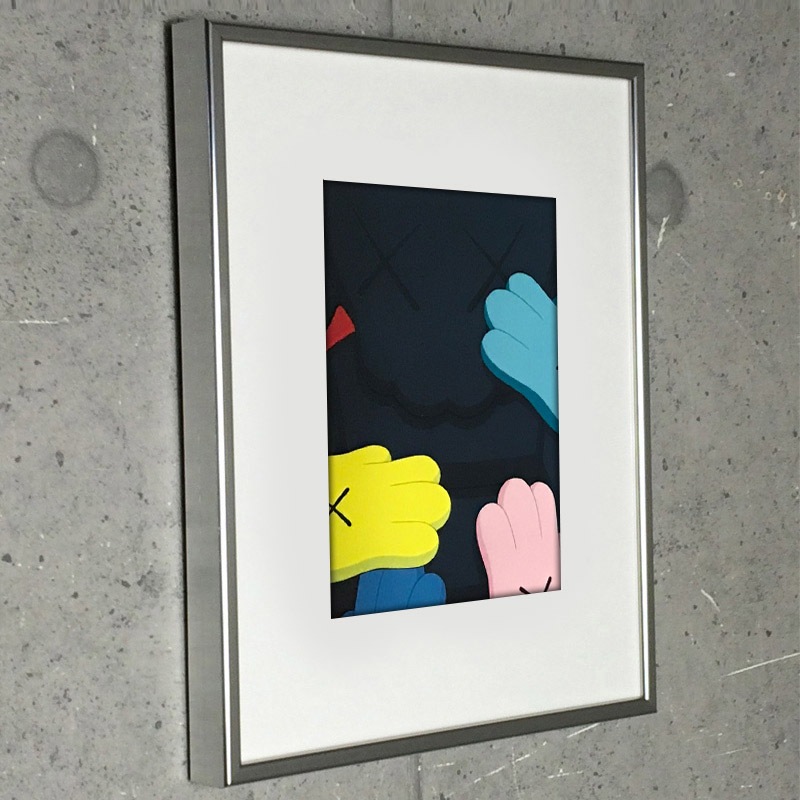 限定マット額装品/カウズ WHAT PARTY【URGE06】 限定マット額装品/カウズ WHAT PARTY【URGE06】