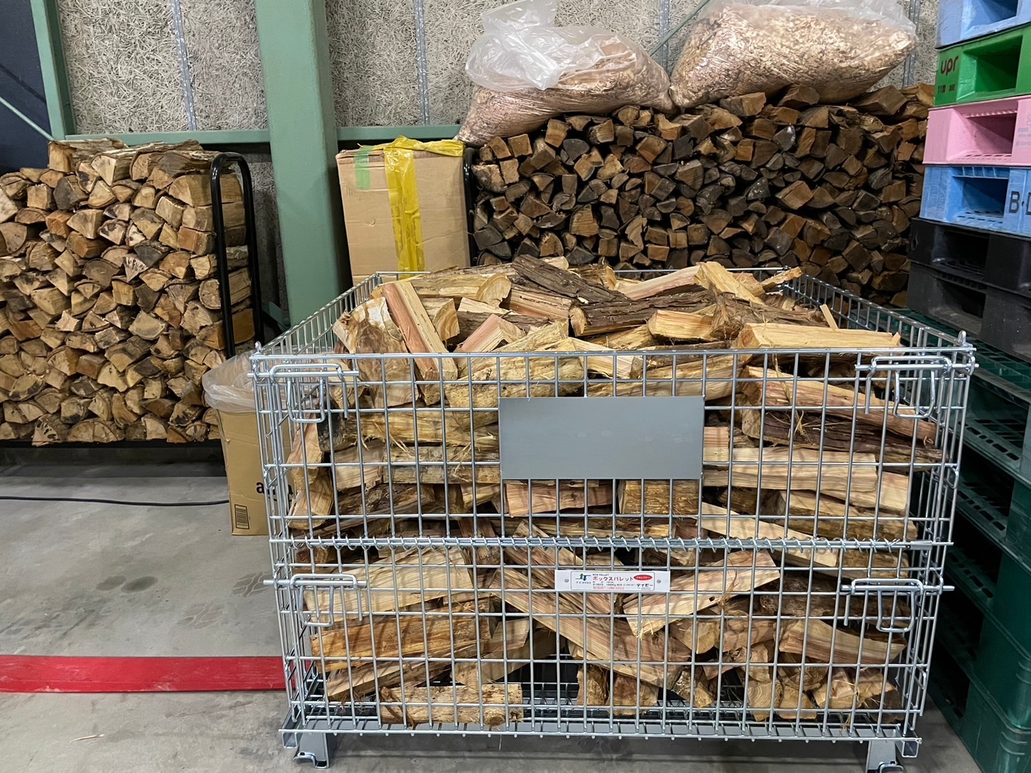 薪、スギ、ヒノキの混在袋詰めてんこ盛りはいかが？