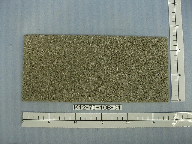 フィルタ小（ニッケル多孔体）