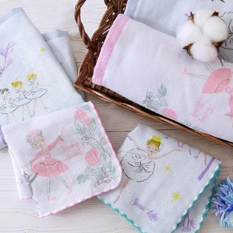 prima �ץ�� ���������ϥ�ɥ����� �����ȥ����� 30x32cm��shinzi katoh ���󥸥��ȥ� ��  (��å��󡢥Х쥨ȯɽ�񡢥ץ쥼��ȡ���ǰ�ʡ����� �ڲ�����) �ڥХ쥨����å� ����٥����� ̲��뿹������ ��Ļ�θ� �Х쥨