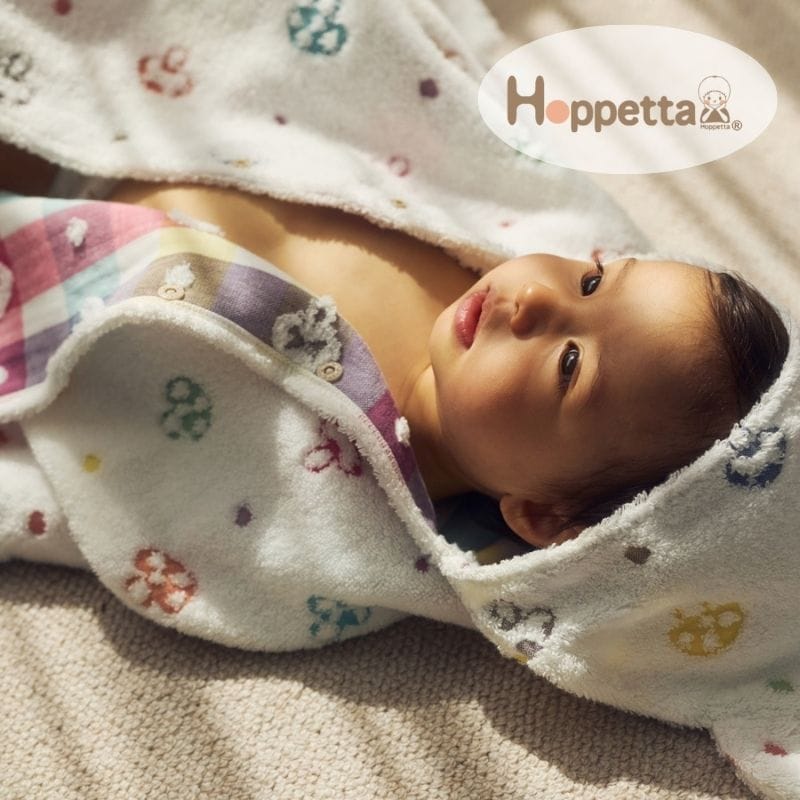 出産祝い フード付きバスポンチョ 26111002  0歳から7歳まで  フィセル Hoppetta  ホッペッタ おくるみ  プールタオル お昼寝ブランケット ひざ掛けベビー キッズ プール用品  記念写真  くまみみ きのこ