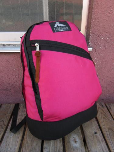 美USED グレゴリー「GREGORY」多機能ショルダーブレード フューシャ