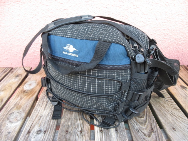 USED 2000年頃のKIVA デザインズ ウエストバッグ デイパック 紺