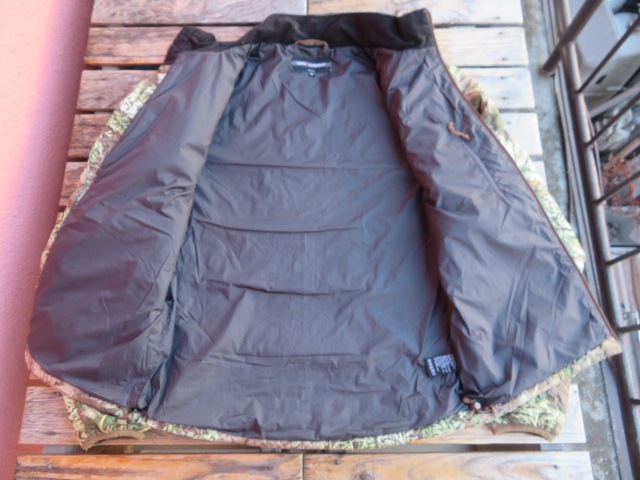 USED 2010ǯ�� �����ե���������� �ץ�ޥ��եȥ��㥱�å� ���ɥХ�ơ����ޥå�����󥫥� M jaa418