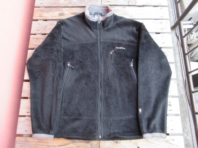 USED 2004年FW USA製 パタゴニア 【patagonia】 R4ジャケット 黒!L