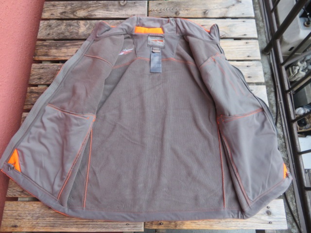 ����USED 2020ǯ�� ���ȥ������� ���ȥ饿���٥���!! �֥졼������� M jaa069