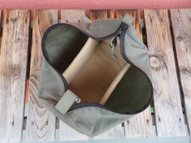 USED 2008ǯ�� USA�� �ߥ��ƥ꡼���� �ǥ��ƥ����Хå� �����˥��� bak612