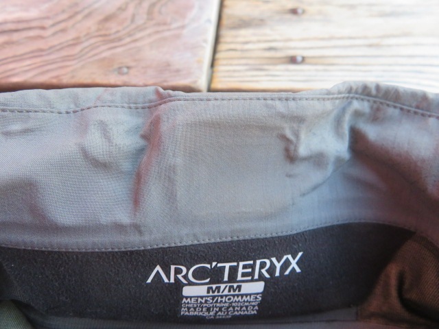 USED 2014ǯ ���ʥ���!!! �꡼�� �������ƥꥯ�� ����ե����㥱�å� GEN�� �����! M jkz953