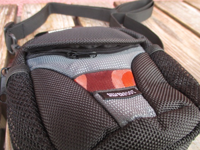 ���ʡ�����С��եåȡ�SILVERFOOT��HITEC BAG ach590