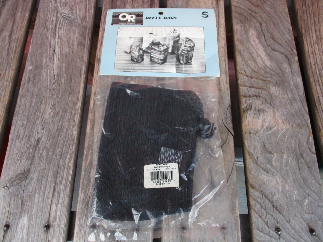 デッドストック アウトドアリサーチ 【OR】 タグ付き メッシュ