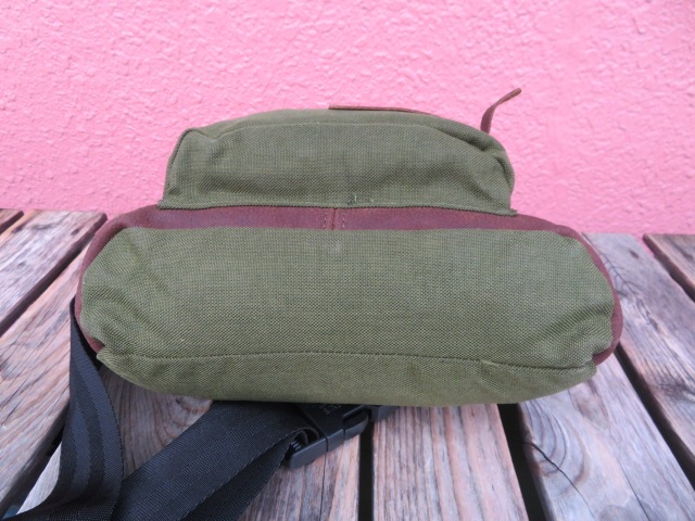 ����USED 93ǯ USA�� ��EASTPAK�۳ץ��� �������ȥѥå� �����ǥ��ʥ�����ȥ쥶���Υ���� �ҥåץѥå� ���꡼��! bak620
