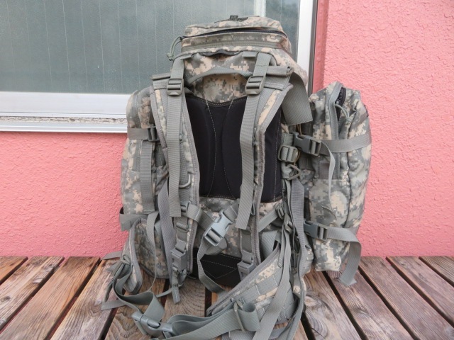 USED 2013ǯΥꥫ KIFARU ե ץΥХåѥå ACU bak627