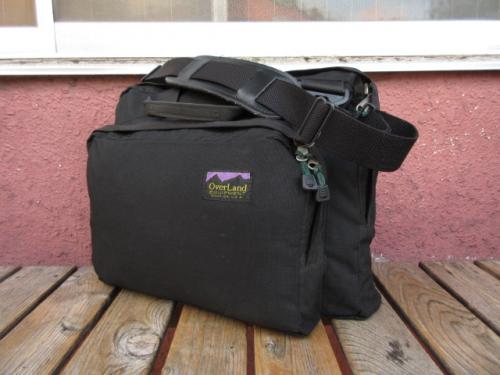 USED オーバーランド 「OVERLAND」 クーリエバッグ 黒 bac304