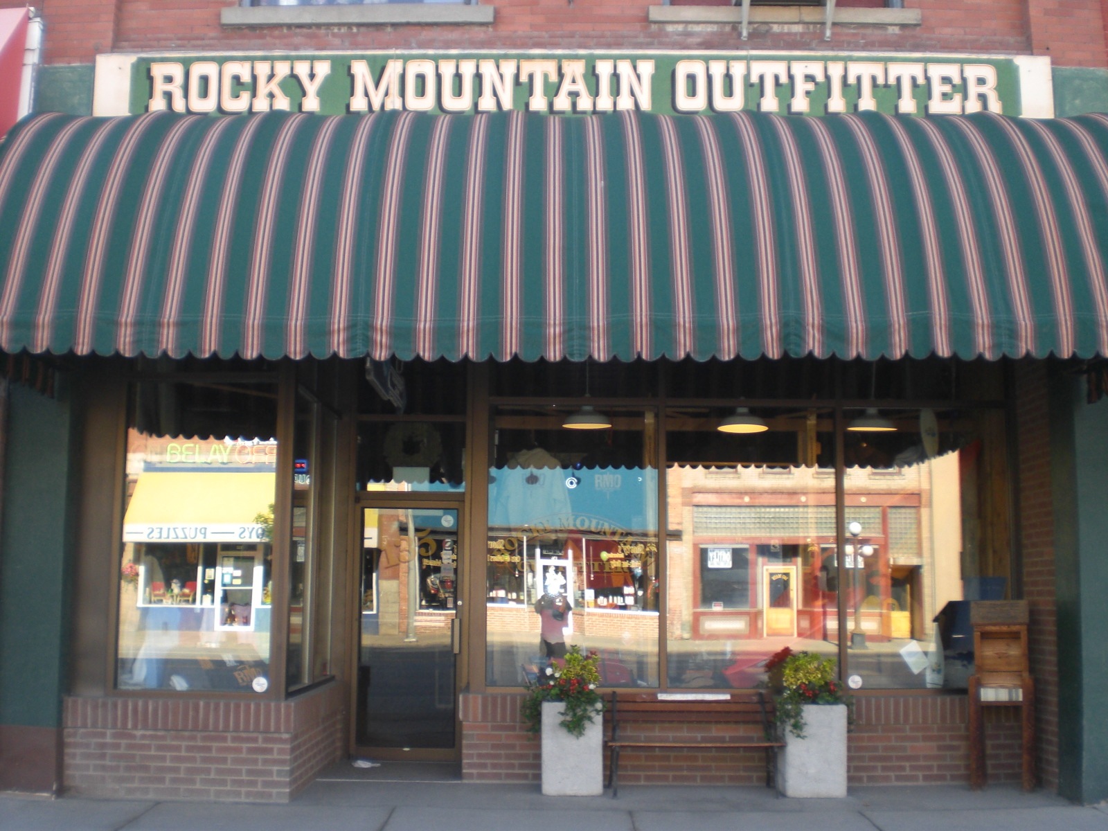 新品 モンタナ州カリスペルにある老舗アウトドア屋 Rmo トラッカーハット メッシュキャップ モスグリーンにカーキメッシュ Ach937 アメリカのアウトドア屋グッズ Backstreet Online 新品 モンタナ州カリスペルにある老舗アウトドア屋 Rmo トラッカーハット メッシュキャップ モスグリーンにカーキメッシュ Ach937 アメリカのアウトドア屋グッズ Backstreet Online