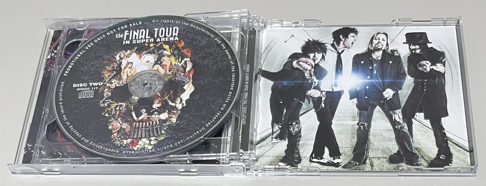 MOTLEY CRUE / THE FINAL TOUR IN SUPER ARENA 2015 (2CD) ZODIAC 117