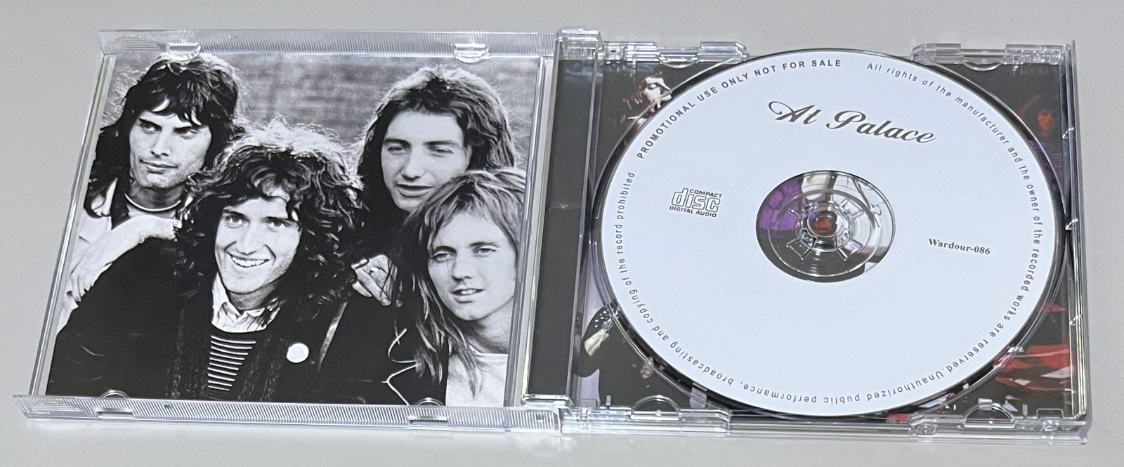 QUEEN / AT PALACE (1CD) WARDOUR-086