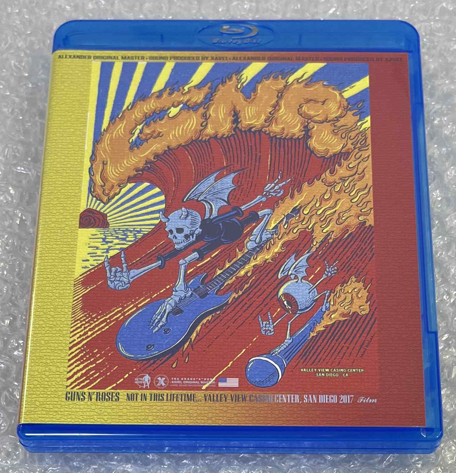 GUNS N' ROSES / NOT IN THIS LIFETIME... VALLEY VIEW CASINO CENTER, SAN DIEGO 2017 FILM (2BDR+2DVDR) ALX-BD-070