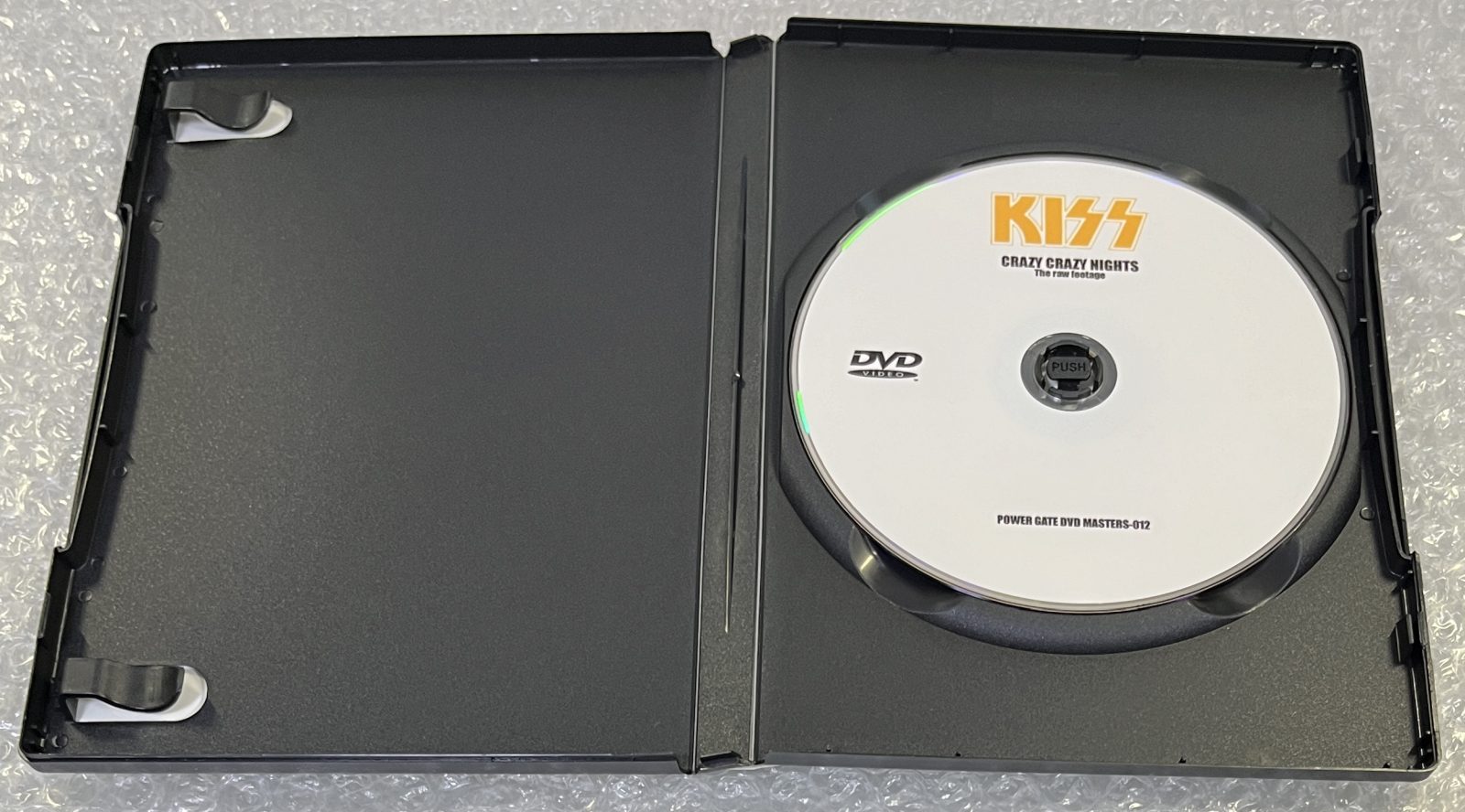 KISS / CRAZY CRAZY NIGHTS: THE RAW FOOTAGE (1DVD-R) POWER GATE DVD MASTERS-012