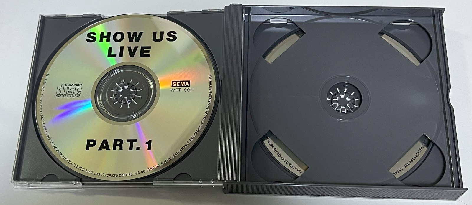 KISS / SHOW YOUR TITS (2CD) WET RECORDS / WET 001/002