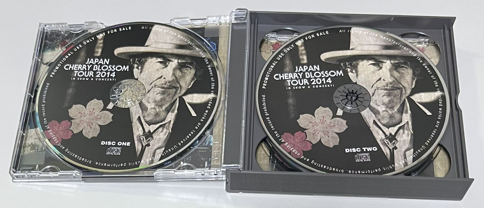 BOB DYLAN / JAPAN CHERRY BLOSSOM TOUR 2014 (4CD) NO LABEL