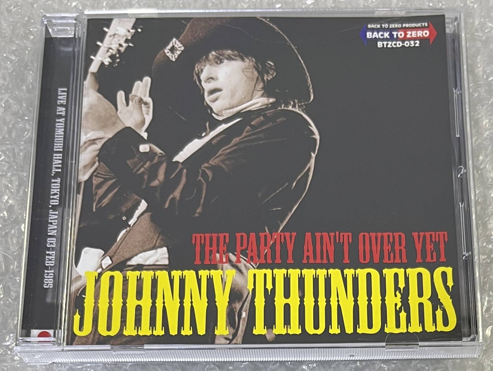 JOHNNY THUNDERS / THE PARTY AIN'T OVER YET (1CD) BACK TO ZERO / BTZCD-032