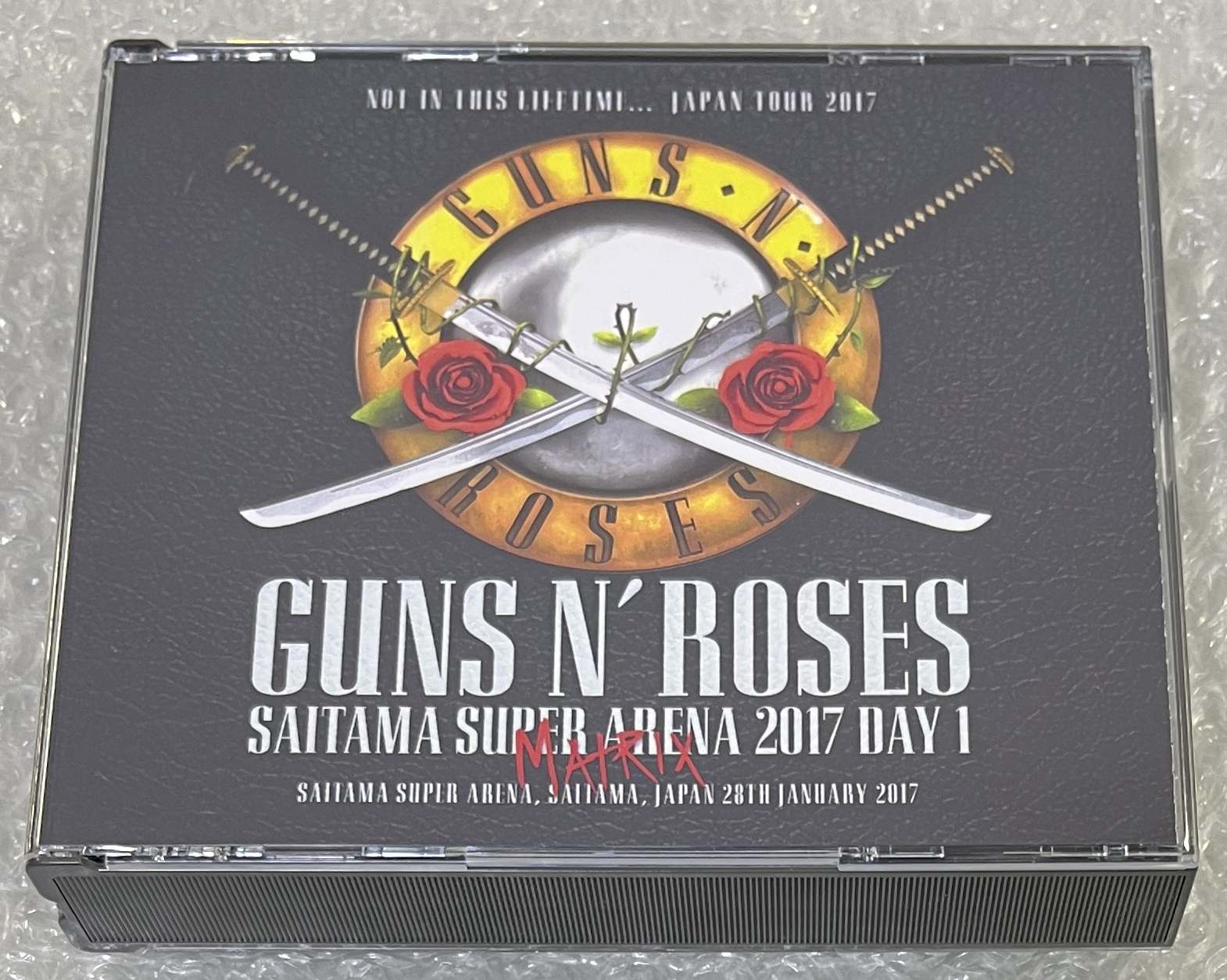 GUNS N' ROSES / SAITAMA SUPER ARENA 2017 DAY 1 MATRIX (3CD-R) NO LABEL