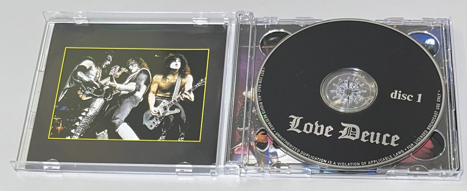 KISS / LOVE DEUCE/PAUL'S BIRTHDAY (2CD) LD-01/02