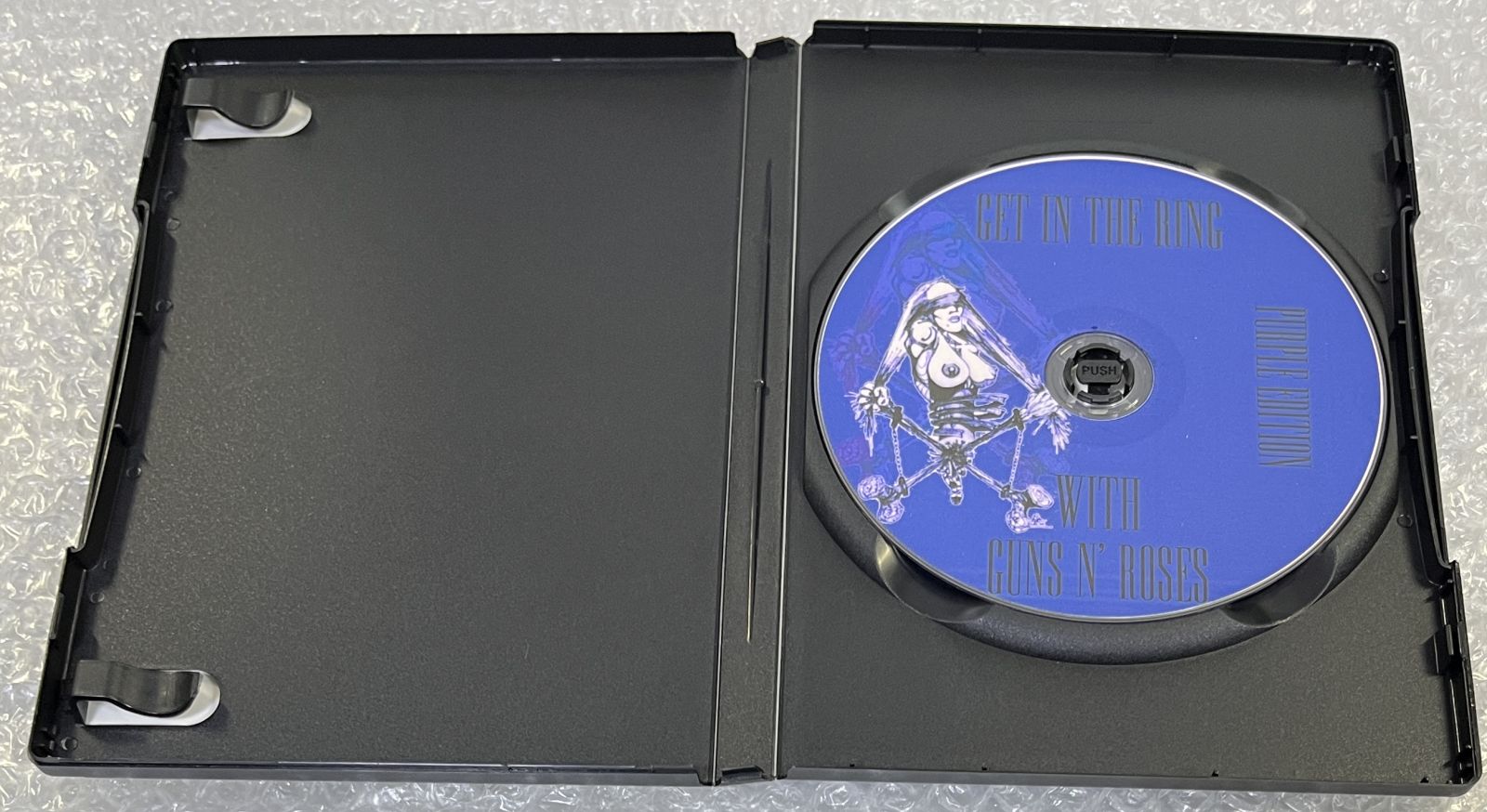 GUNS N' ROSES / GET IN THE RING WITH GUNS N' ROSES: PURPLE EDITION (1DVD-R) NO LABEL