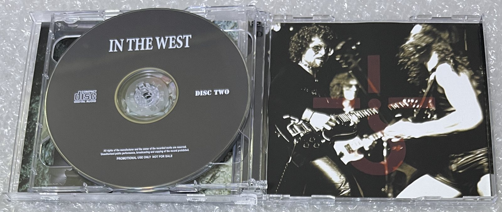 BLUE OYSTER CULT / LIVE IN THE WEST 1975 (2CD) NO LABEL