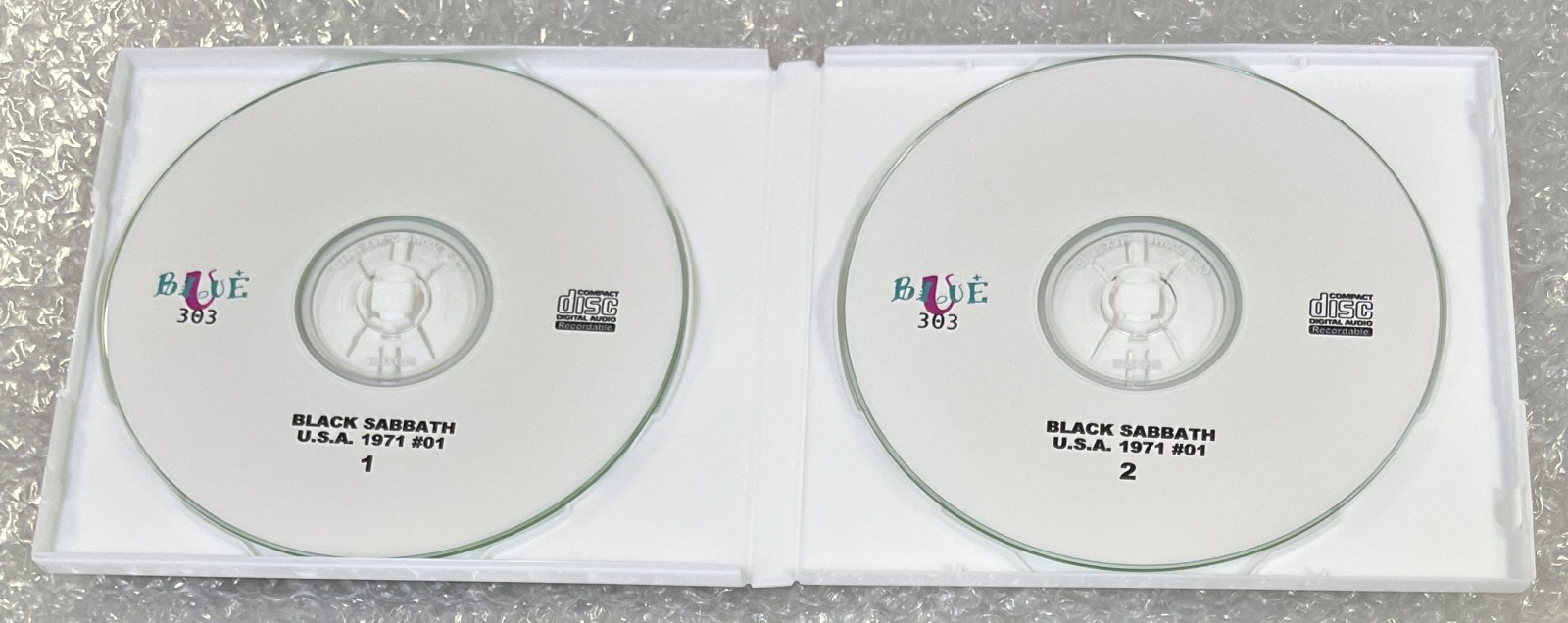 BLACK SABBATH / USA 1971 #01 (2CD-R) BLUE-U 303