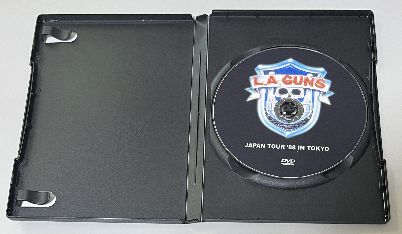 L.A. GUNS / JAPAN TOUR '88 IN TOKYO (1DVD-R) NO LABEL