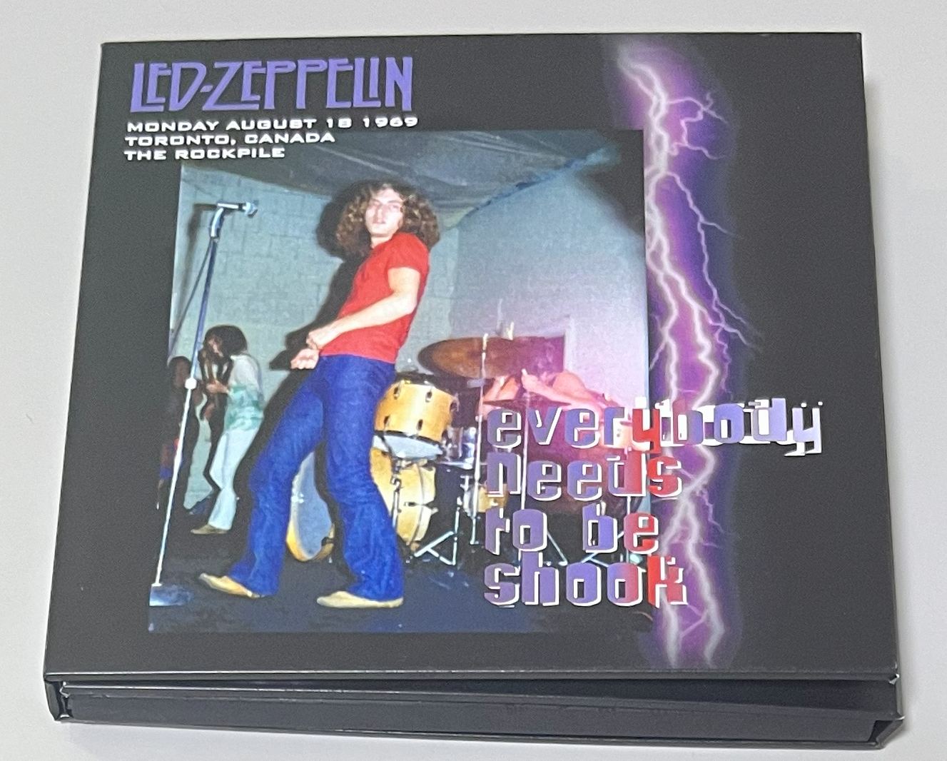 LED ZEPPELIN / EVERYBODY NEEDS TO BE SHOCK (3CD-R) BEELZEBUB REC / BSD 211/212/213