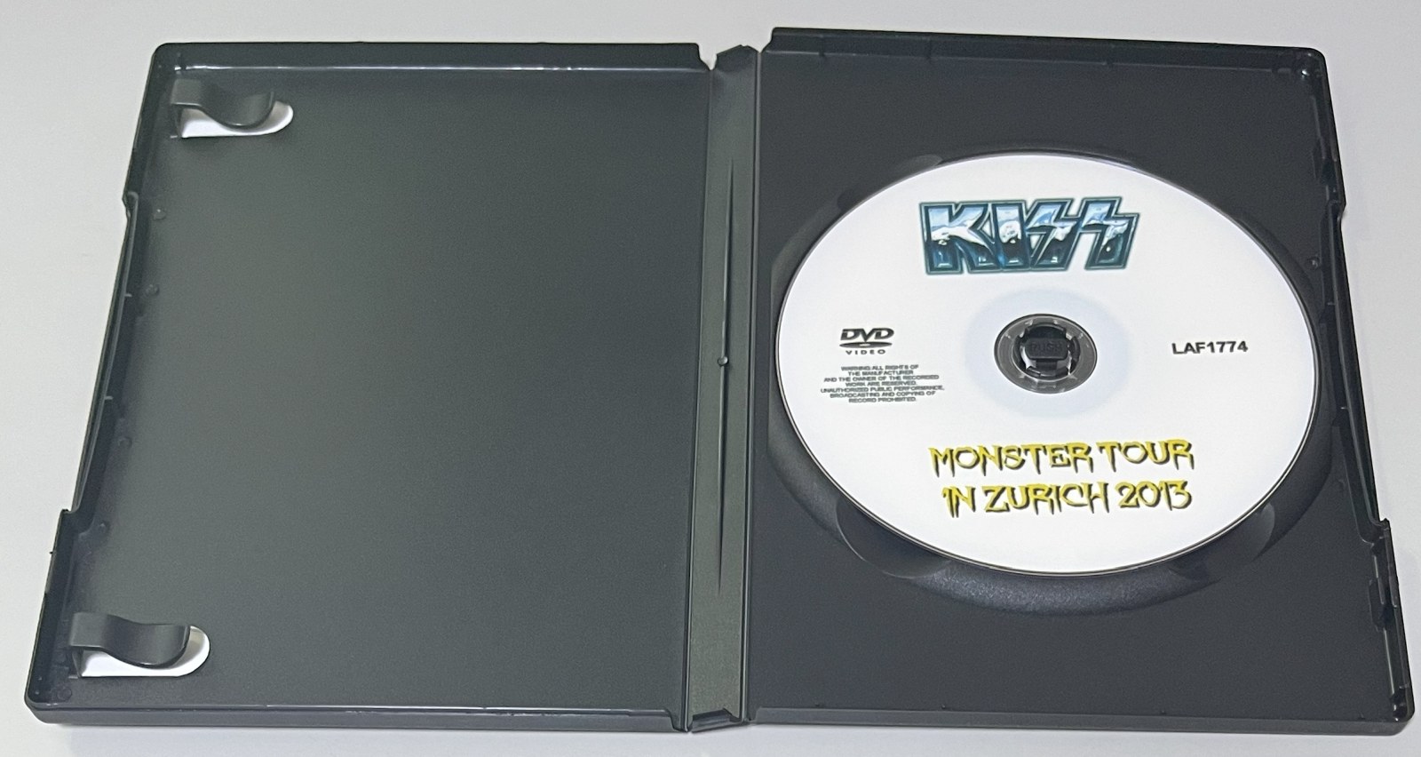 KISS / MONSTER TOUR IN ZURICH 2013 (1DVD-R) LOST AND FOUND / LAF1774