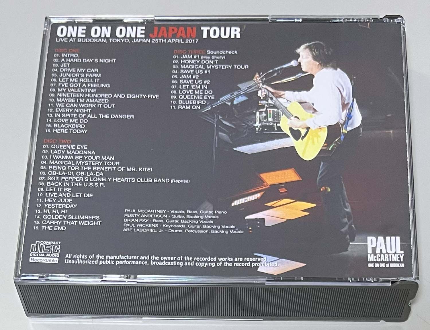 PAUL McCARTNEY / BUDOKAN 2017: IN EAR MONITOR RECORDING (3CD-R) NO LABEL
