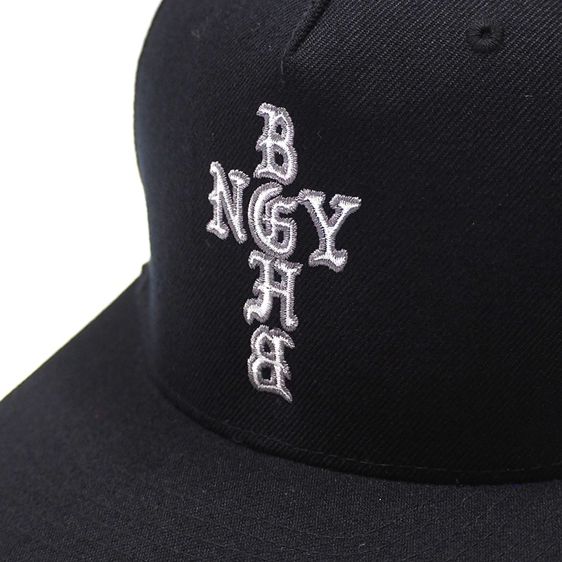 5 PANEL SNAPBACK CAP -CROSS-
