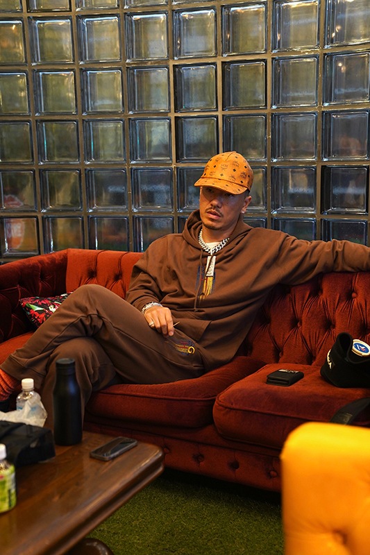 COLORFUL DRIP SWEAT PANTS��BROWN��