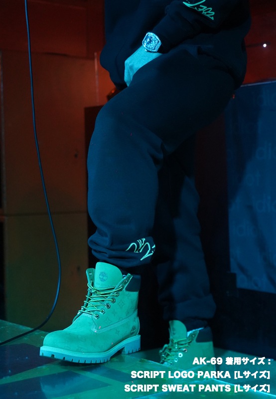 SCRIPT SWEAT PANTS ��BLK��