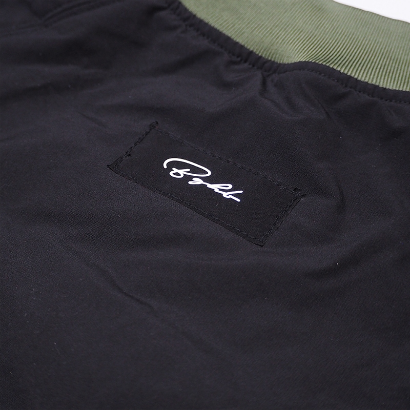 REVERSIBLE BOMBER JKT ��OLIVE��