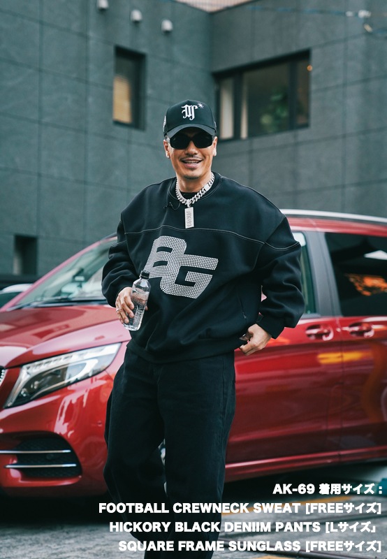 FOOTBALL CREWNECK SWEAT ��BLK��