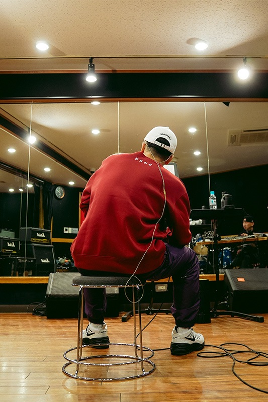 ROSE CREWNECK SWEAT ��BURGUNDY��