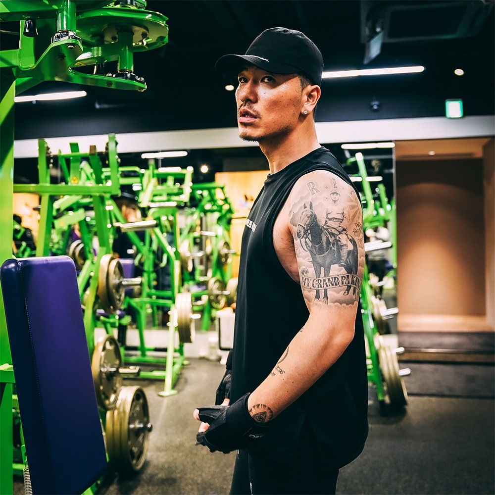 ��OPUS & DYNA�� SLEEVELESS T-SHIRTS