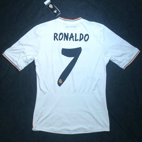 クリスティアーノ·ロナウド 直筆サイン オフィシャルグッズ Amazon.co