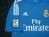 レアルマドリー 13 アウェイ　半袖　ユニフォーム ADIDAS　＜2013シーズン＞+ロナウド7（オフィシャルシート）　【送料無料＆ペイパル決済手数料無料】|リーガエスパニョーラ|完売モデル（次回入