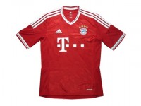 FCバイエルン 13　ホーム　半袖　ユニフォーム ADIDAS ＜2013シーズン＞+リベリー7（オフィシャルシート）【送料無料＆ペイパル決済手数料無料】|ブンデスリーガ|完売モデル（次回入荷未定）