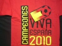 スペイン代表　2010Winners Tシャツ　半袖　RE-TAKE　レッド|その他オフィシャルプロダクト|完売モデル（次回入荷未定）