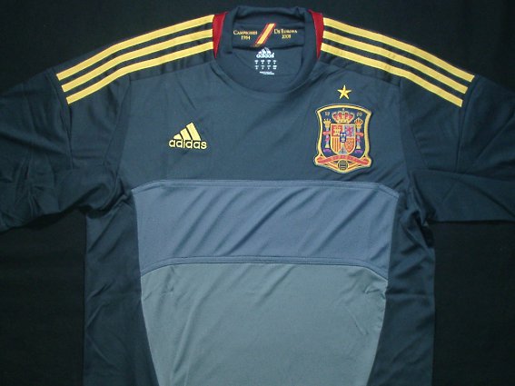 adidas スペイン代表 EURO 2012 ユニフォーム アウェイ 半袖 M adidas スペイン代表 2012 ユニフォーム アウェイ 半袖▽選手