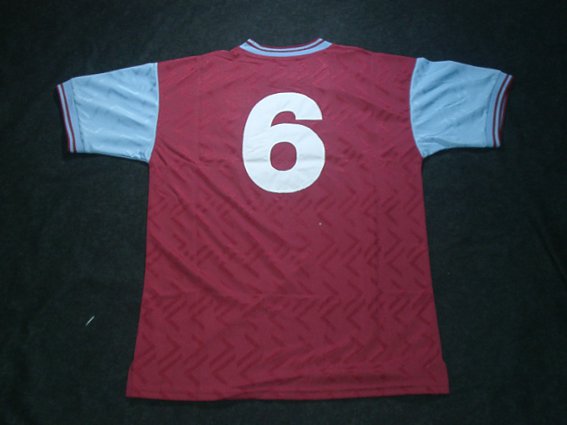 ウェストハム　1994 ユニホーム　ボビームーア　ゲームシャツ　希少 ウェストハム 1994 ホーム 半袖 ユニフォーム ボビー・ムーア6/復刻