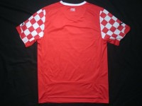 フォルトゥナ・デュッセルドルフ　14　ホーム　半袖　ユニフォーム　PUMA　2014シーズン|ブンデスリーガ|完売モデル（次回入荷未定）