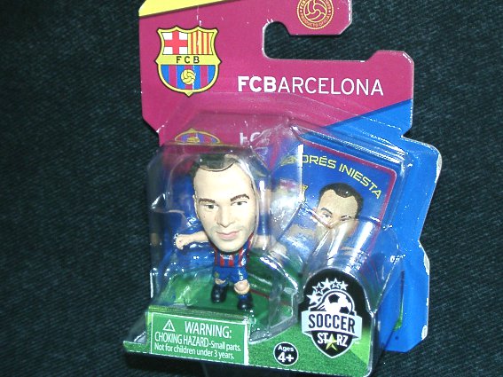 イニエスタ バルセロナ フィギュア SOCCER STARZ イニエスタ バルセロナ 13 ホーム フィギュア SoccerStarz