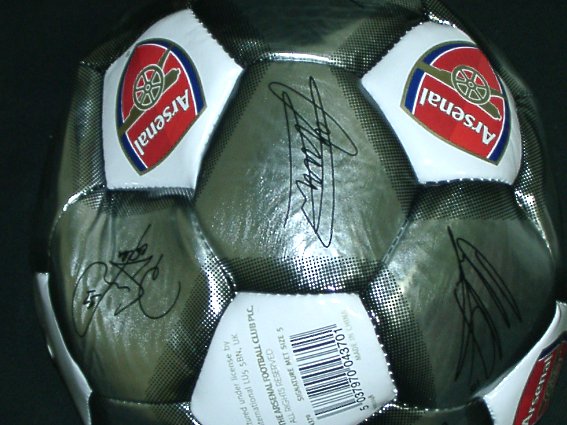 アーセナル チームオフィシャル クレストサッカーボール 5号サイズ